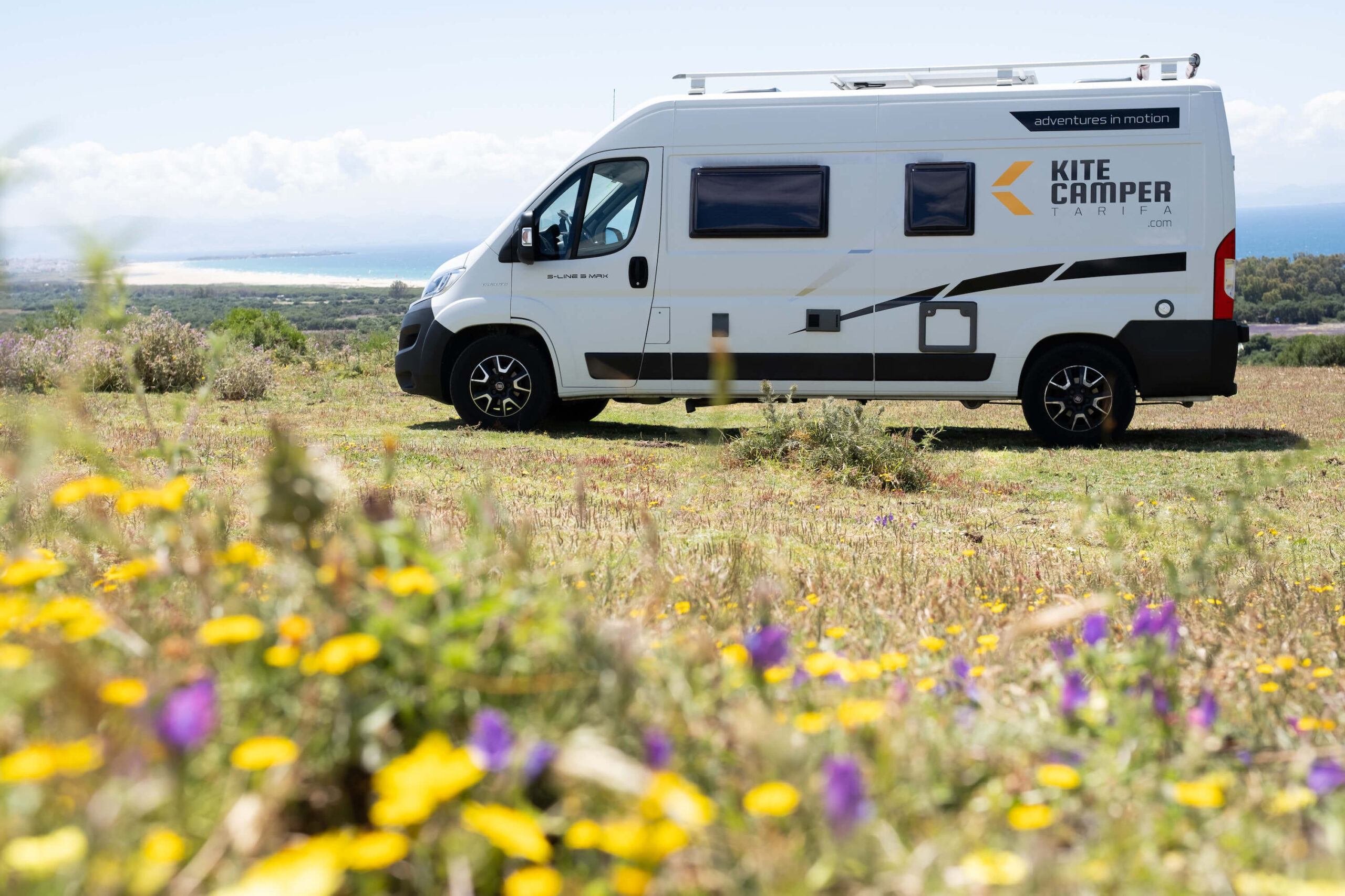 Campervan en tarifa con vistas